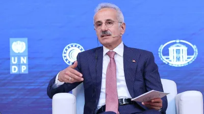 Ulaştırma ve Altyapı Bakanı Abdulkadir Uraloğlu, “”Türkiye olarak son 23