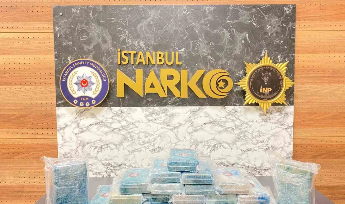 İstanbul’un Beylikdüzü ilçesinde bir takside yapılan aramada bagajdaki valizde 23