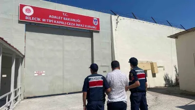 Bilecik’te jandarma tarafından düzenlenen tefecilik operasyonunda çok sayıda yaprak senet