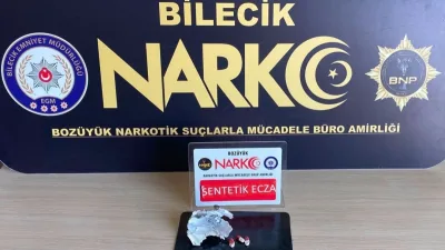 Bilecik’te bir şahsın üzerinde ’Lyrica’ adı verilen uyuşturucu madde ele