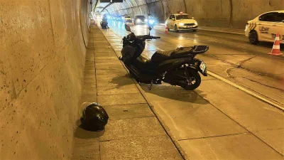 İstanbul’da Bomonti-Dolmabahçe Tüneli’nde yola dökülen yağ kazaya neden oldu. Kayganlaşan