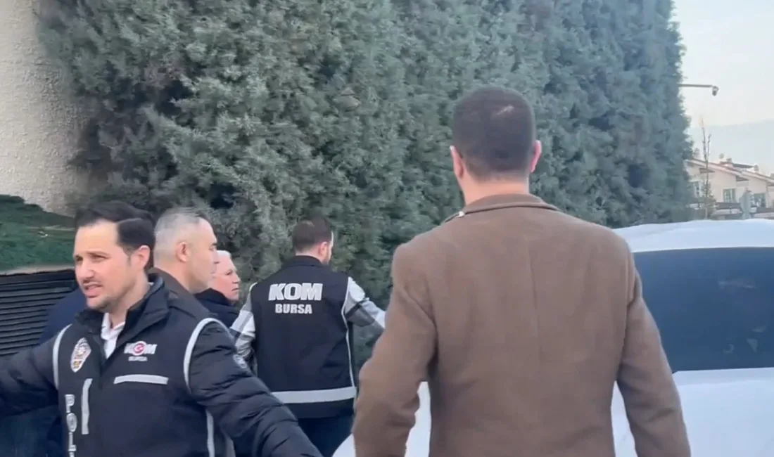 Bursa’da rüşvet ve örgüt soruşturması kapsamında tutuklu bulunan CHP’li Belediye