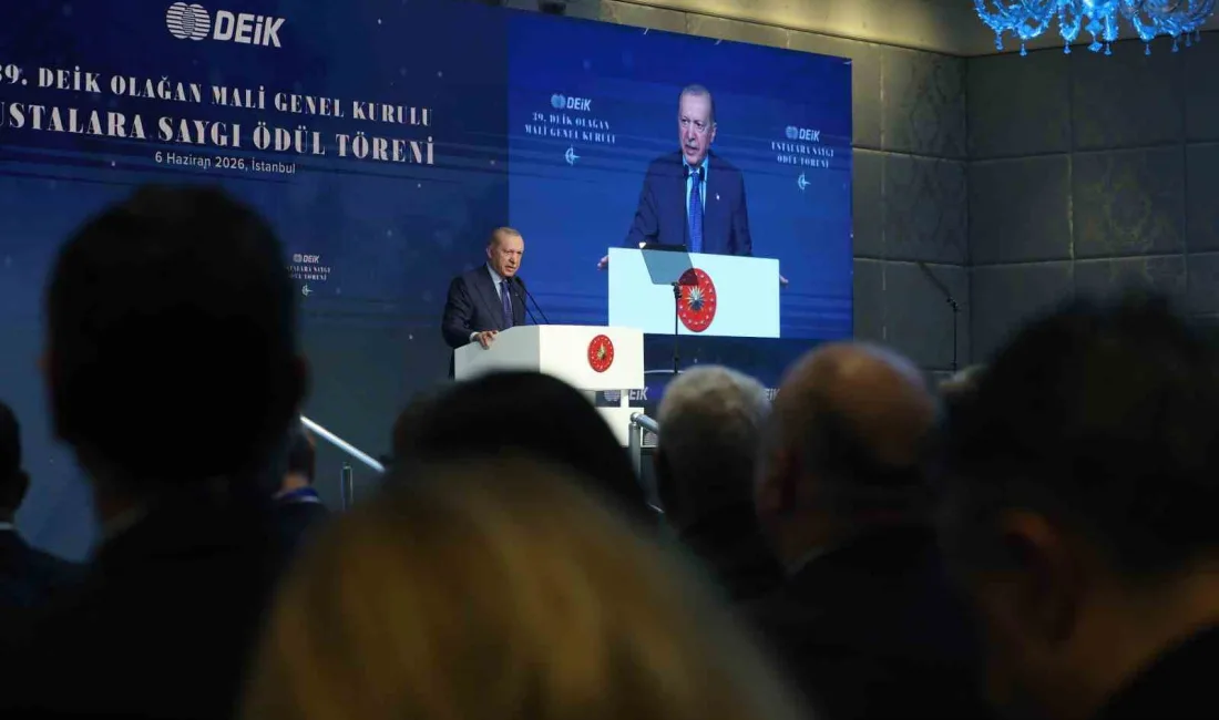İstanbul’da düzenlenen DEİK 39. Genel Kurulu ve Ustalara Saygı Ödül