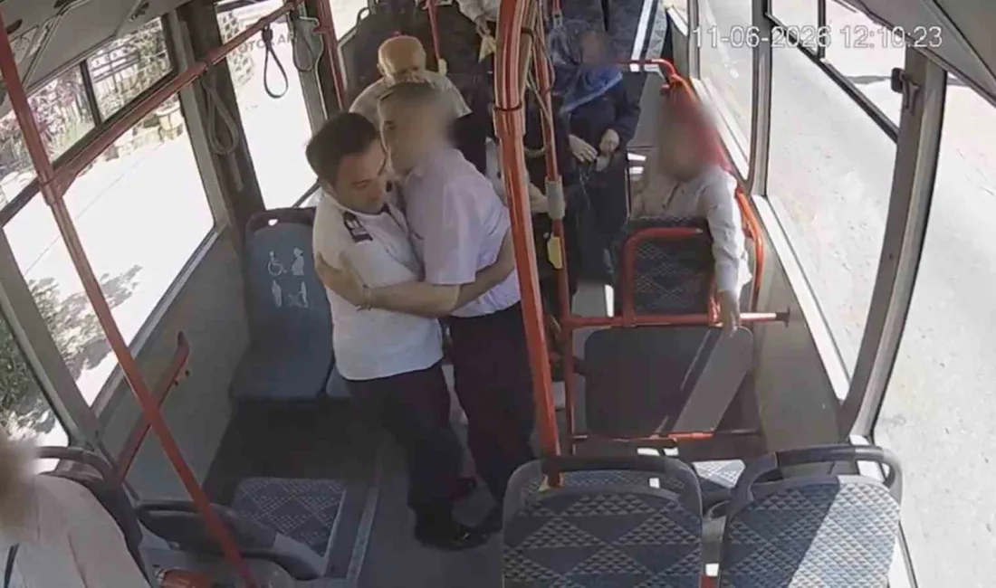 Sakarya’da belediye otobüsünde seyir halindeyken fenalaşan yolcu için şoför ve