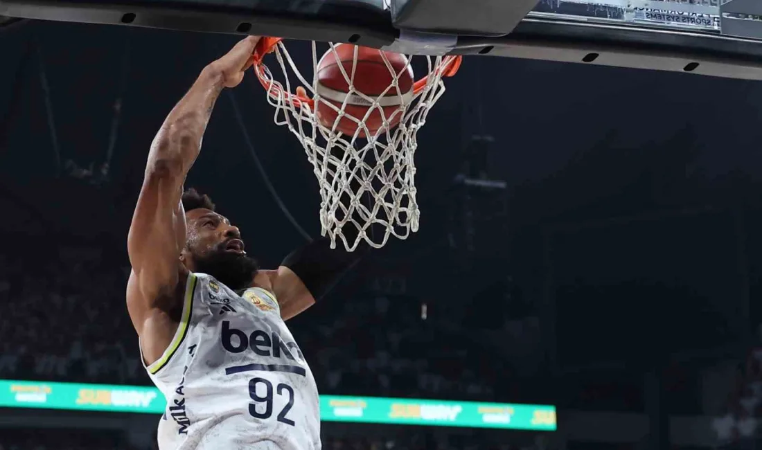 Türkiye Sigorta Basketbol Süper Ligi play-off final serisi 3. maçında