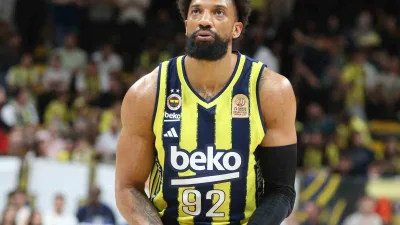 Fenerbahçe Beko, Türkiye Sigorta Basketbol Süper Ligi play-off yarı final