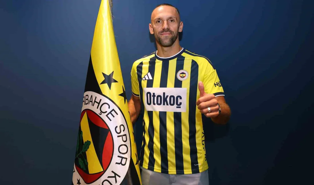 Fenerbahçe, Kosovalı forvet Vedat Muriqi ile 3 yıllık sözleşme imzaladı.