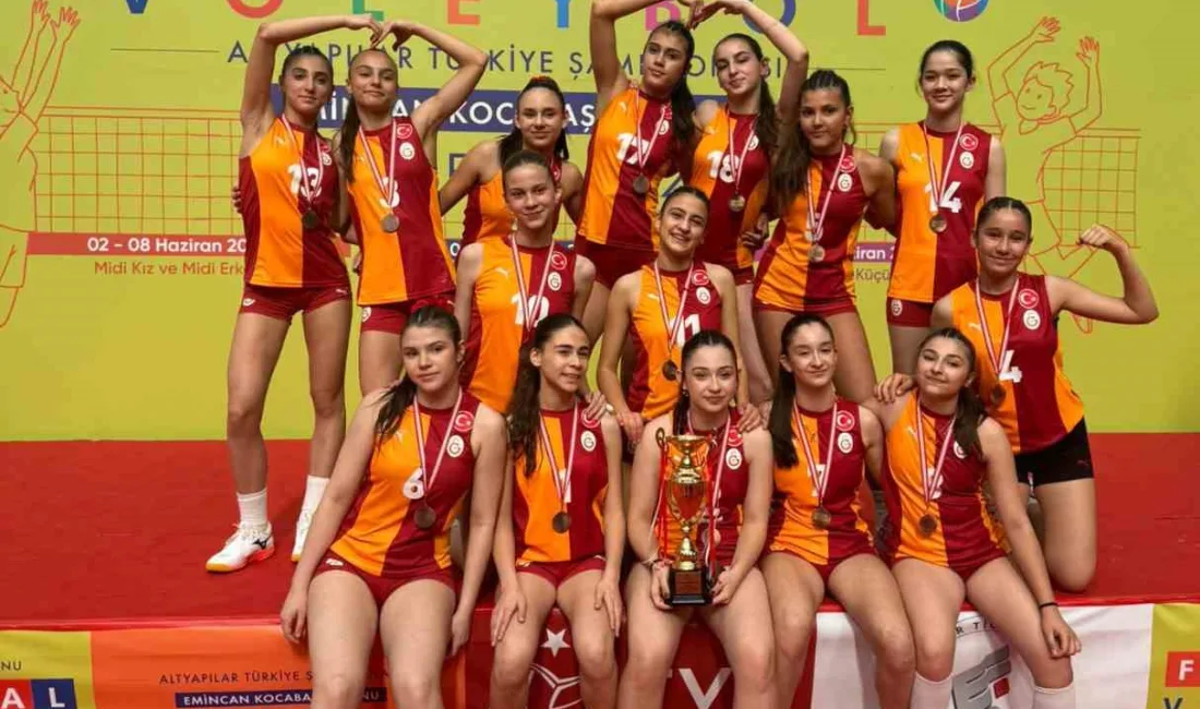 Eskişehir’de düzenlenen Türkiye Voleybol Federasyonu Midi Kızlar Türkiye Şampiyonası Finalleri’nde