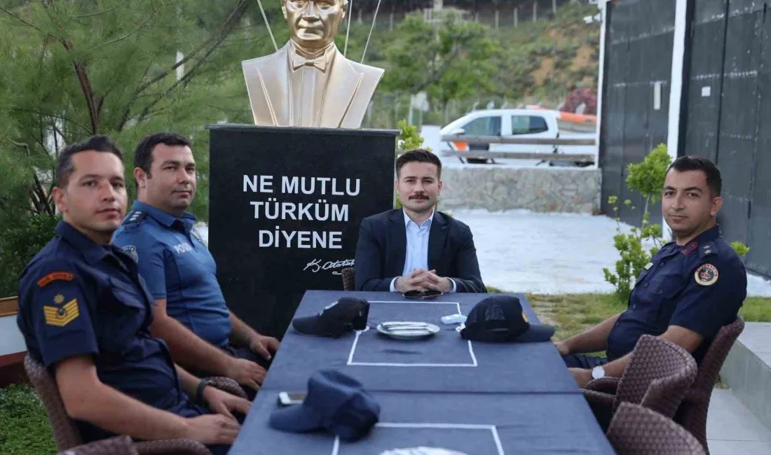 Gökçeada Kaymakamı Osman Acar başkanlığında, ilçenin huzur ve güvenliğinin değerlendirilmesine