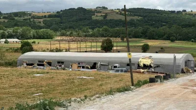 Sakarya’nın Kaynarca ilçesinde küçükbaş hayvan çiftliğinde çıkan yangında, 5 kuzu