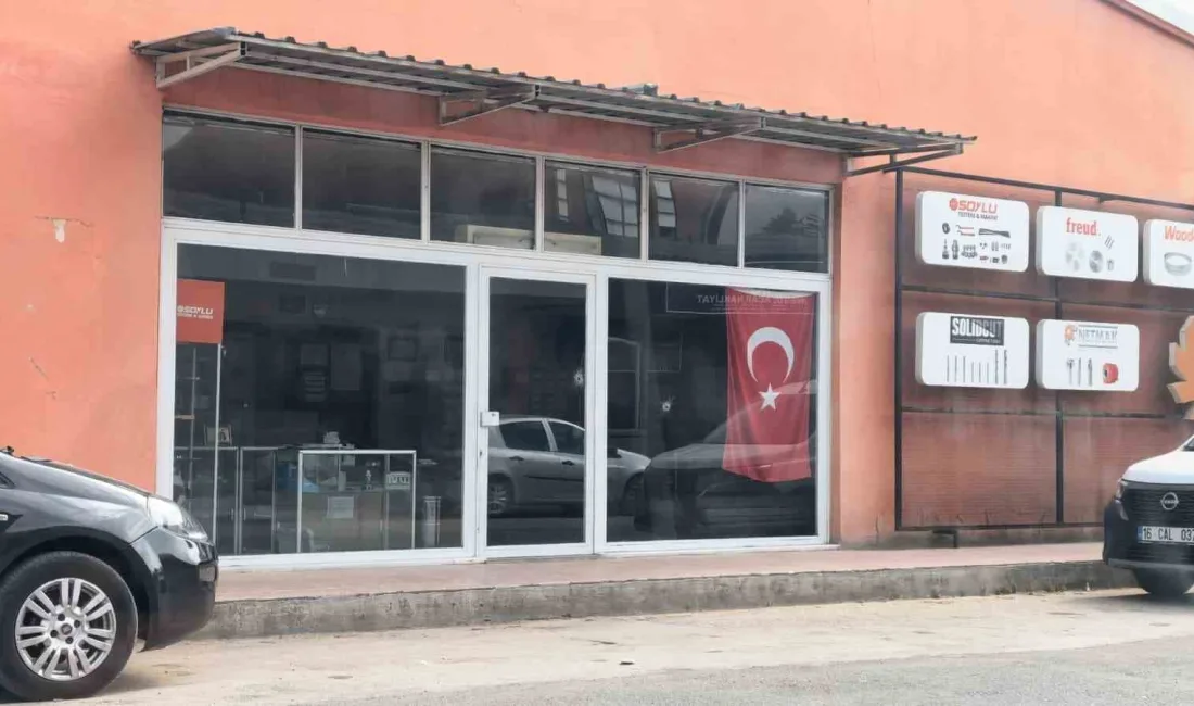Bursa’nın İnegöl ilçesinde gece saatlerinde meydana gelen olayda, bir işyeri