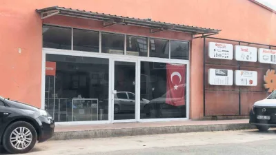 Bursa’nın İnegöl ilçesinde gece saatlerinde meydana gelen olayda, bir işyeri