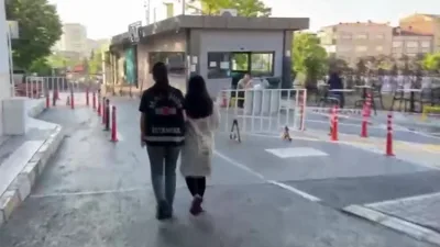 Bakırköy Cumhuriyet Başsavcılığınca, ağır hasarlı, deprem nedeniyle zarar görmüş, trafik