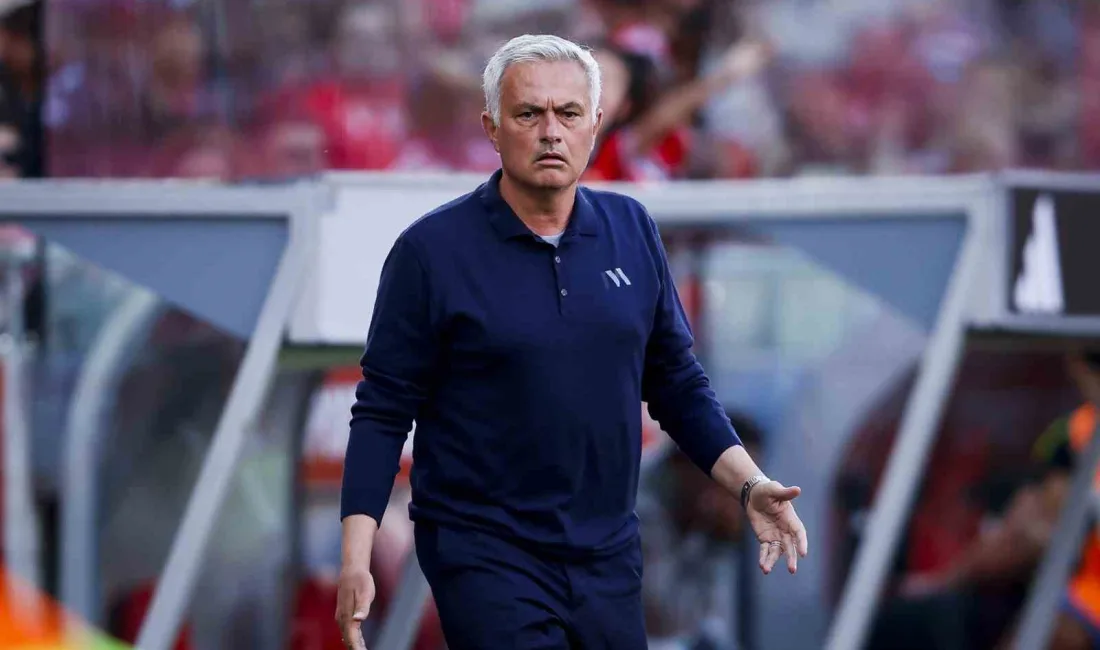Real Madrid, Portekizli Teknik Direktör Jose Mourinho ile 3 yıllık