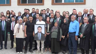 Yalova SGK İl Müdürlüğü binasında kendisini icraya veren kurum avukatı