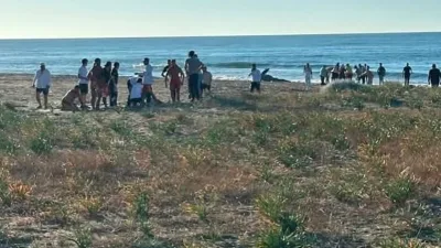 Sakarya’nın Kocaali ilçesinde denizde akıntıya kapılarak boğulma tehlikesi geçiren baba