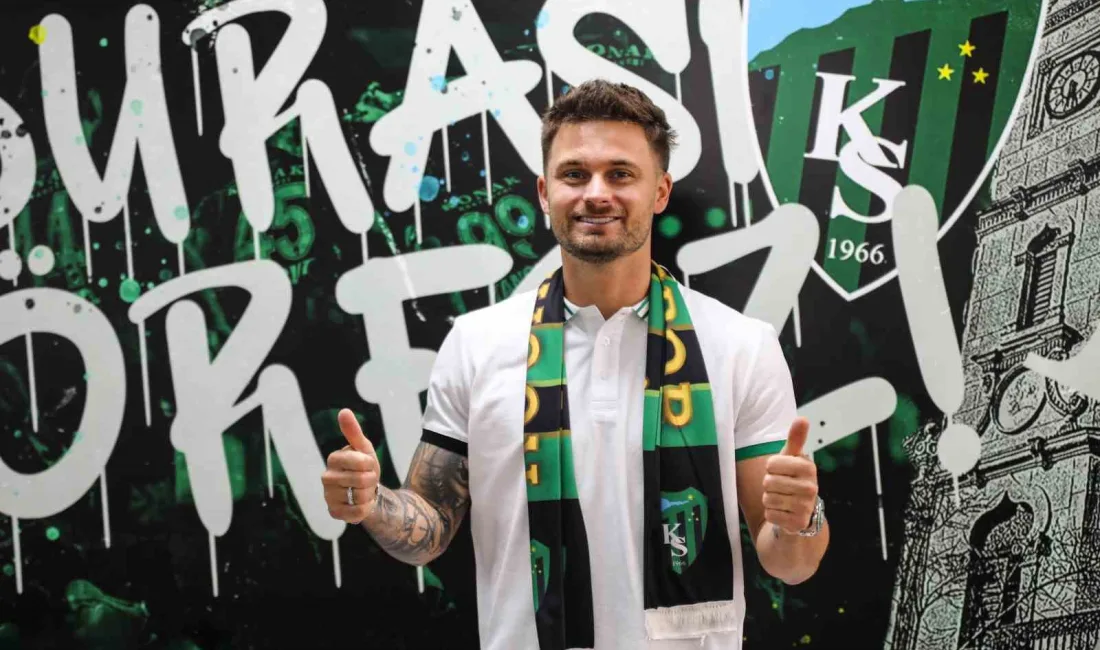 Trendyol Süper Lig ekiplerinden Kocaelispor, Polonyalı orta saha oyuncusu Karol