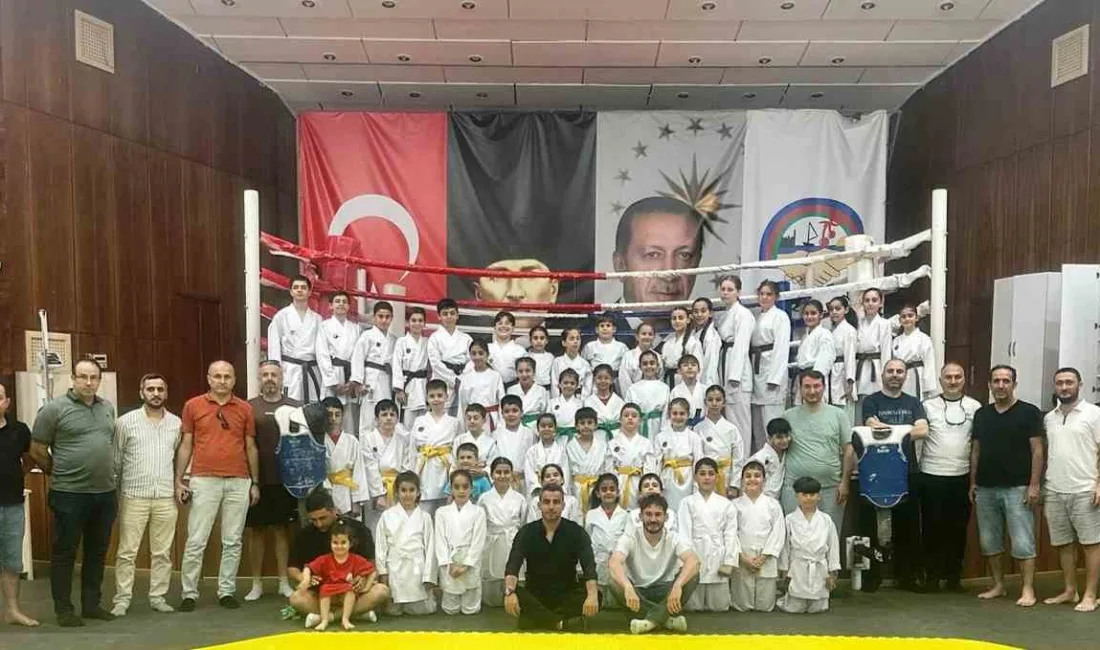 Körfez’de düzenlenen karate kuşak sınavını başarıyla geçen 45 sporcu yeni