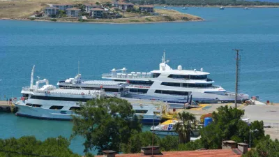 Balıkesir’in Ayvalık ilçesinde Kurban Bayramı tatili, Ayvalık ile Yunanistan’ın Midilli