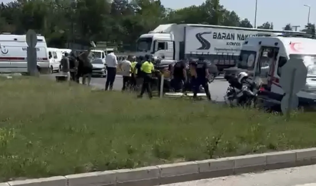 Kırklareli’nin Lüleburgaz ilçesinde iki otomobilin çarpıştığı kazada 6 kişi yaralandı.