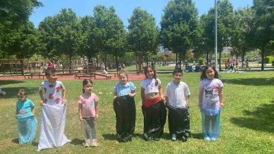 Maltepe Belediyesi’ne bağlı Fındıklı Mahallesi Eğitim Evi’nde eğitim gören öğrenciler,