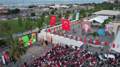 Dünya Kupası heyecanı binlerce vatandaşın katılımıyla birlikte Pendik Sahili’nde doyasıya
