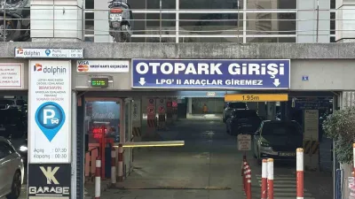 Kocaeli’nin İzmit ilçesinde otoparkta tartıştığı mesai arkadaşı motokuryeyi bıçaklayarak öldüren