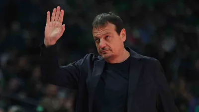 Yunan ekibi Panathinaikos, Başantrenör Ergin Ataman ile yolların ayrıldığını açıkladı.