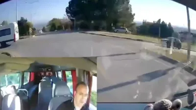 Sakarya’nın Adapazarı ilçesinde cumhuriyet savcısı ile minibüs şoförü arasında çıkan