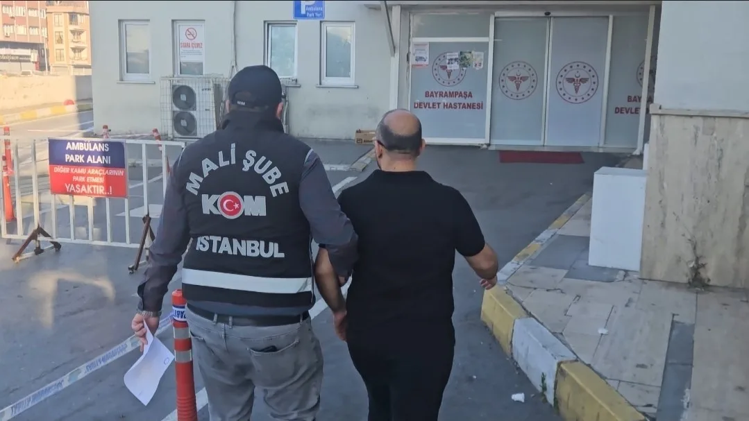 Silivri Belediyesi’ne yönelik yolsuzluk iddiasıyla başlatılan soruşturmada aralarında Belediye Başkanı
