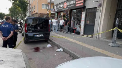 Bursa’da sosyal medya üzerinden başlayan husumetin bıçaklı kavgaya dönüştüğü olayda,