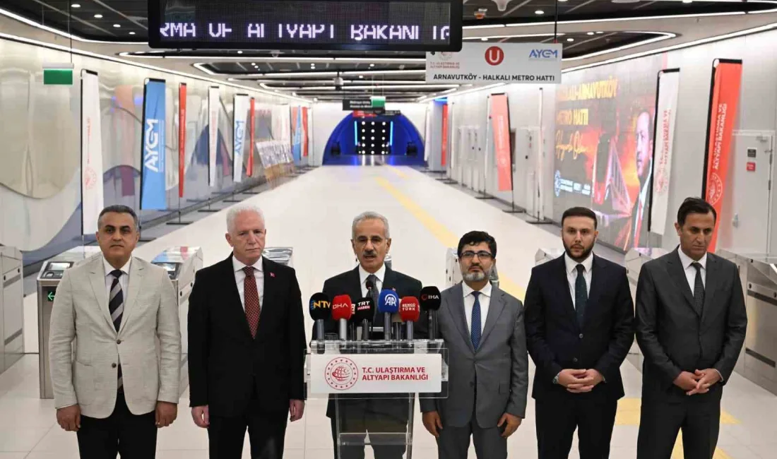 Ulaştırma ve Altyapı Bakanı Abdulkadir Uraloğlu, yarın hizmete açılacak Halkalı-İstanbul