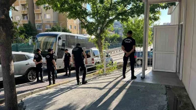 İstanbul Cumhuriyet Başsavcılığınca yürütülen uyuşturucu soruşturması kapsamında gözaltına alınan 23