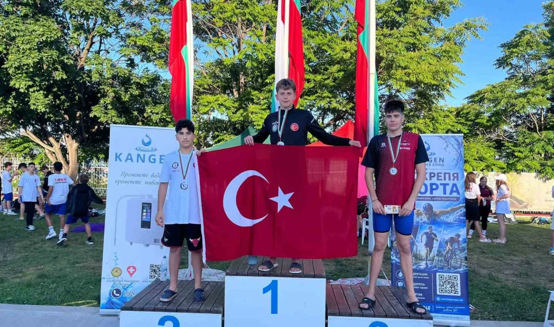 Uluslararası organizasyonlarda madalyaları toplayan Yıldırım Belediyesporlu genç yüzücüler, Türkiye’nin ve