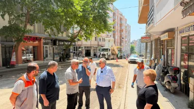 Bandırma Belediyesi, kent genelindeki yol yenileme ve modernizasyon çalışmalarına hız