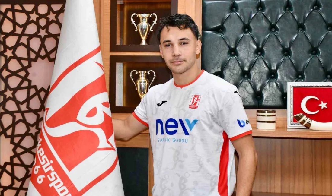 Nesine 3. Lig takımlarından Balıkesirspor, 3 oyuncuyla sözleşme imzaladı. Balıkesirspor