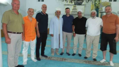 Burhaniye ilçesinde, Beşiktaş Müftüsü İsmail Yıldız, Ören Cami imamı Kadir