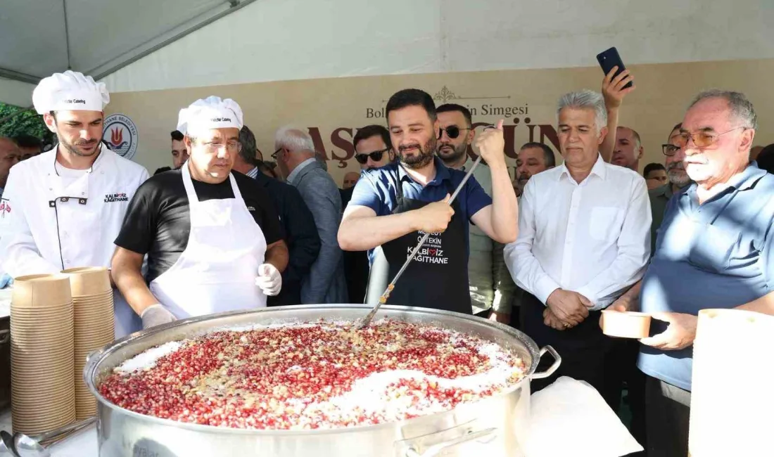 Kağıthane Belediyesi tarafından Muharrem ayı nedeniyle vatandaşlara aşure ikramı gerçekleştirildi.