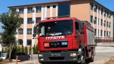 Bursa’nın Kestel ilçesi Aktaştepe mevkisinde çıkan orman yangını, ekiplerin yoğun