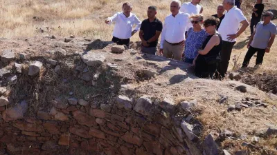 Ayvalık’ın Küçükköy Mahallesi’nde bulunan değirmenler bölgesindeki 5 tarihi yel değirmeni,
