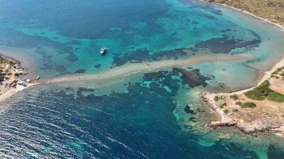 Balıkesir’in Ayvalık ilçesinde bulunan Cunda Adası ile Maden Adası arasındaki