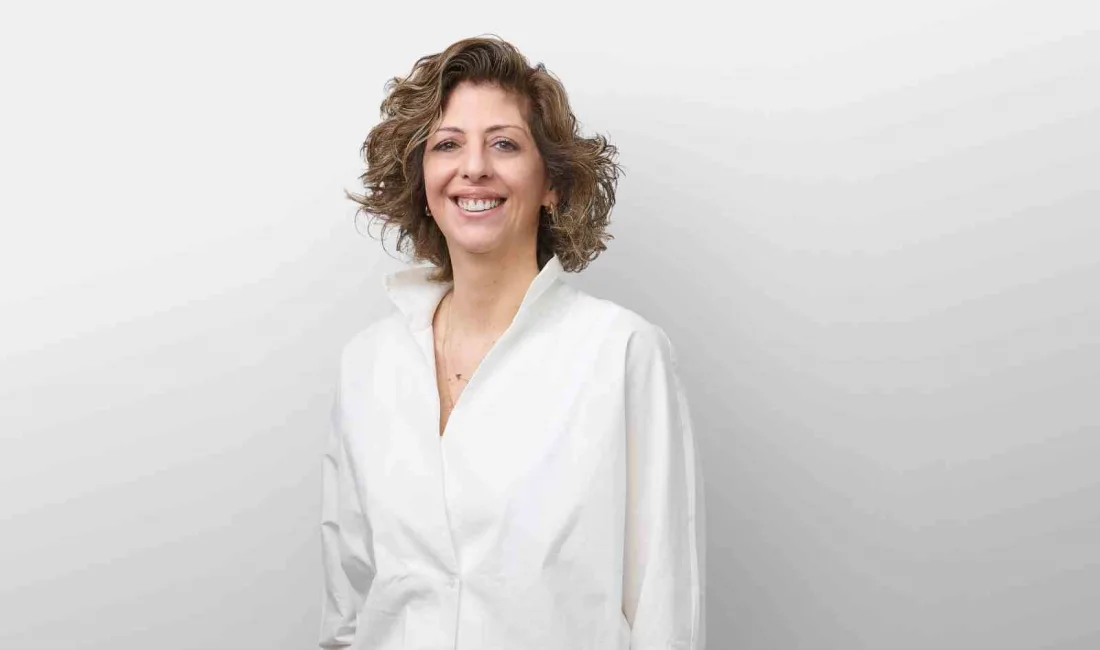 Akkök Holding’de Kurumsal İletişim Koordinatörü olarak görev yapan Aslı Ödiyet,