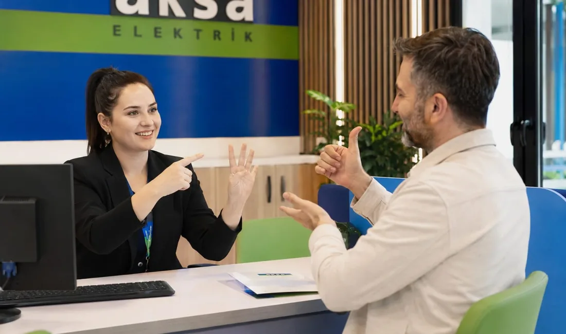 Aksa Elektrik, “İletişime El Ver” projesi kapsamında, 9 ildeki müşteri