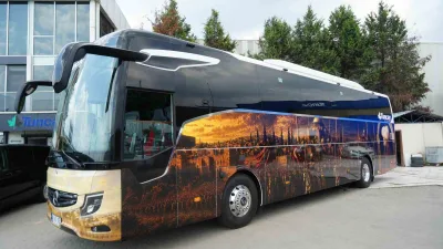 Kocaeli’de özel olarak hazırlanan tur otobüsü, Osmanlı tarihini yansıtan görselleriyle