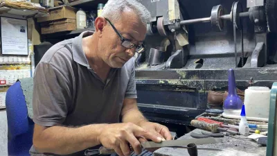 Kırklareli’nde ayakkabı tamirciliği yapan 60 yaşındaki adam, babasından miras kalan