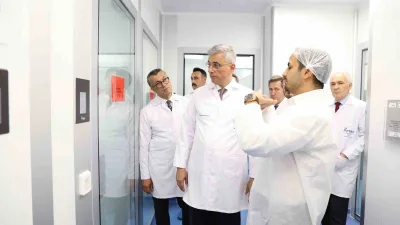 Sağlık Bakanı Kemal Memişoğu, Çerkezköy Organize Sanayi Bölgesi’nde sağlık ürünleri
