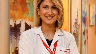 Kadınlarda kalp krizi belirtilerinin erkeklerden farklı seyredebildiğine dikkat çeken Kardiyoloji