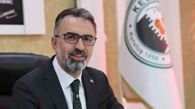Kestel Belediye Başkanı Ferhat Erol, 14 Ağustos 2001’de Cumhurbaşkanı Recep