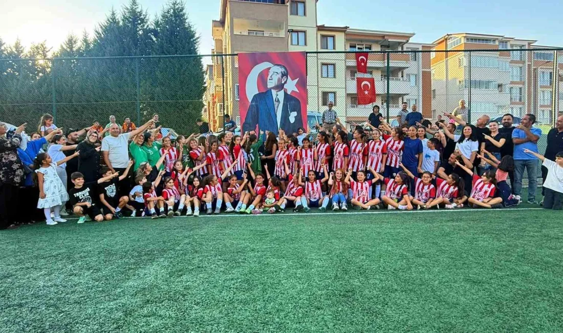 Bilecik Koleji Kız Futbol Takımı U15 Gelişim Ligi’nin ilk haftasında