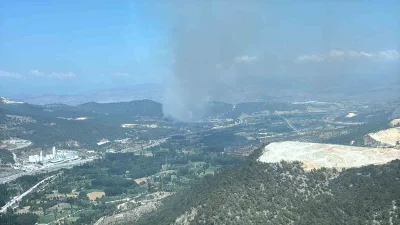 Bilecik’te başlayan orman yangınına karadan ve havadan çok sayıda ekip